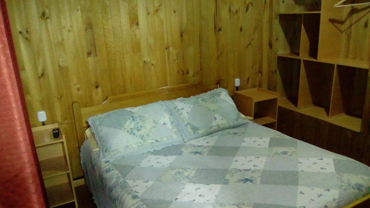 Hospedaje Los Calafates Ancud Exteriör bild