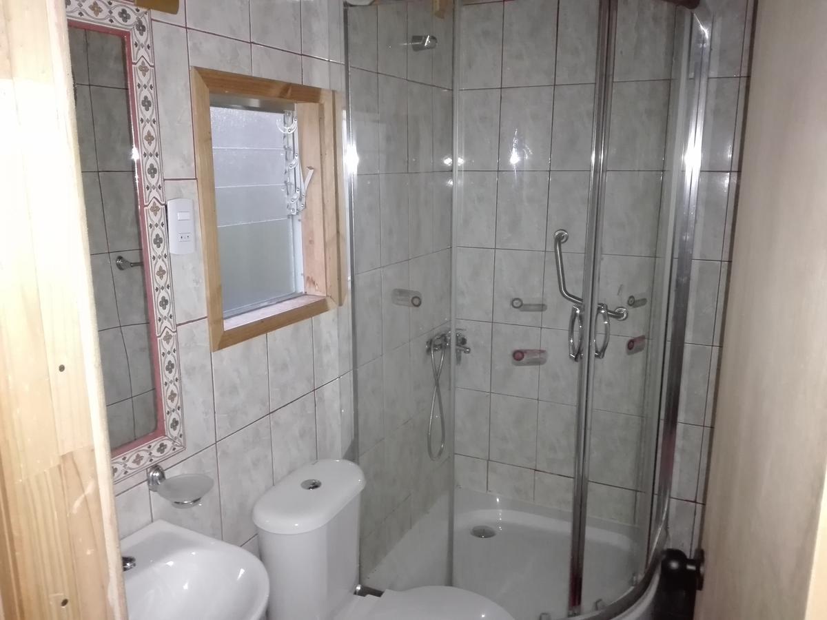Hospedaje Los Calafates Ancud Exteriör bild